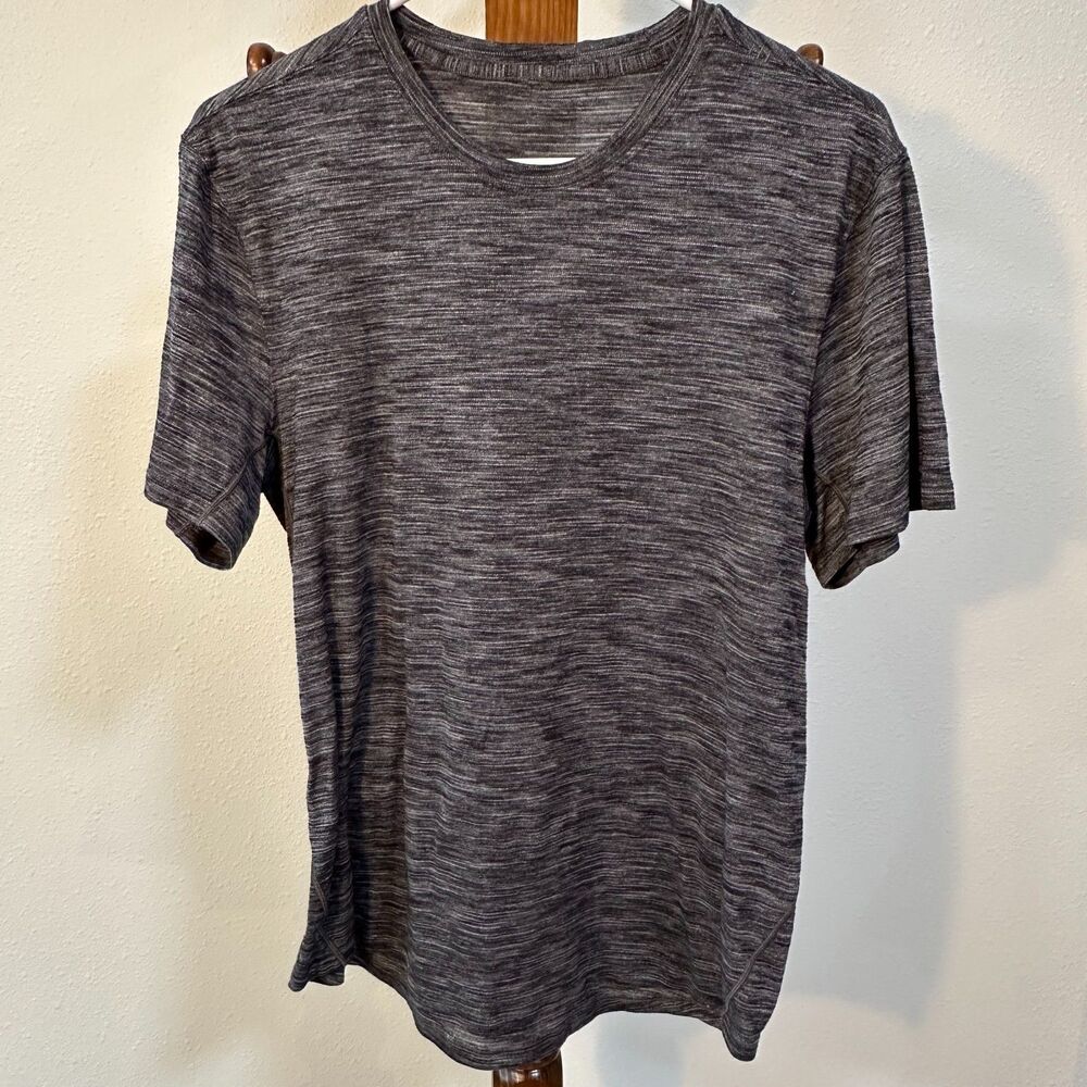 Lululemon Swiftly Tech Short Sleeve Shirt Women’s Size Small Black Gray Heather
